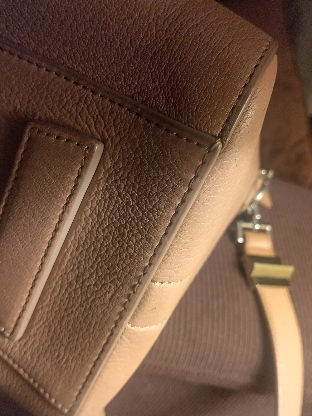 Givenchy Tan Leather Antigona Satchel - For Sale or Trade. - Picture 8 of 15